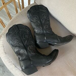 🤠 Ariat Black Western Cowboy Boots | Snip Toe | Women’s 6.5 C | AS-IS
